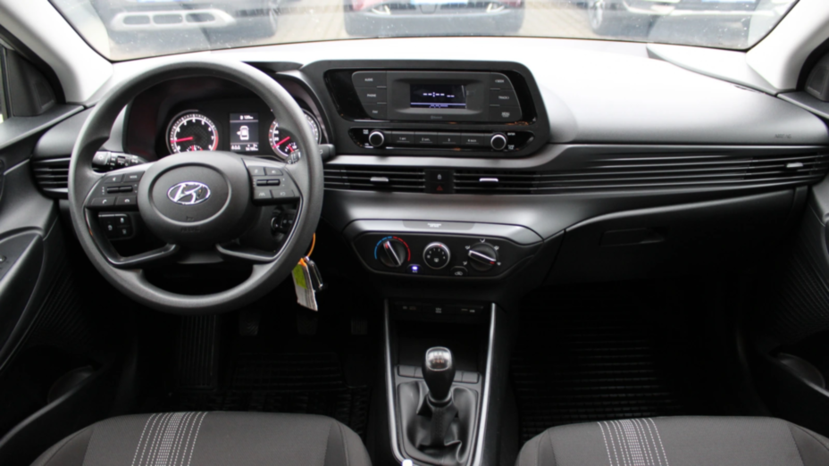 HYUNDAI i20 i20 1.2 Pure