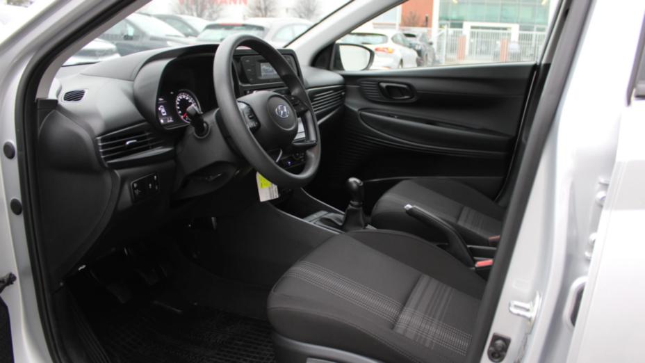 HYUNDAI i20 i20 1.2 Pure