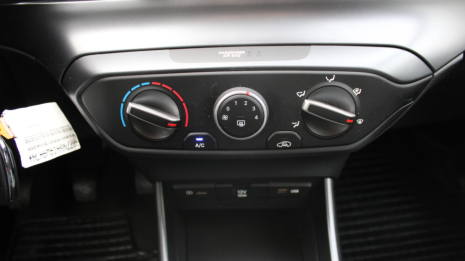 HYUNDAI i20 i20 1.2 Pure