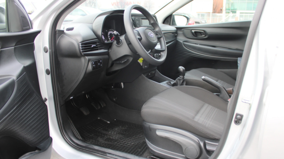 HYUNDAI i20 i20 1.2 Pure