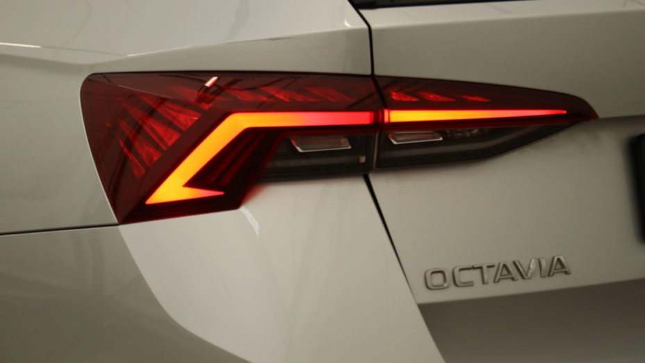 SKODA Octavia Octavia 1.5 TSI ACT Ambition