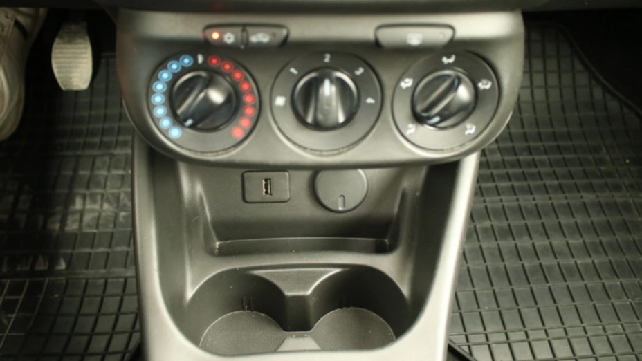 OPEL Corsa Corsa 1.4 Enjoy