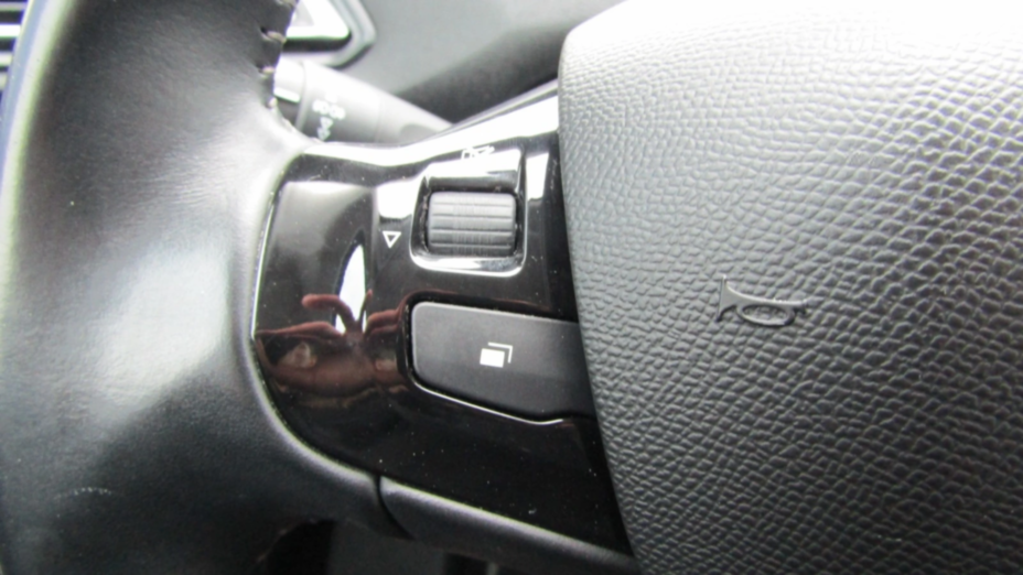 PEUGEOT 308 308 SW 1.5 BlueHDi Active Pack S&S