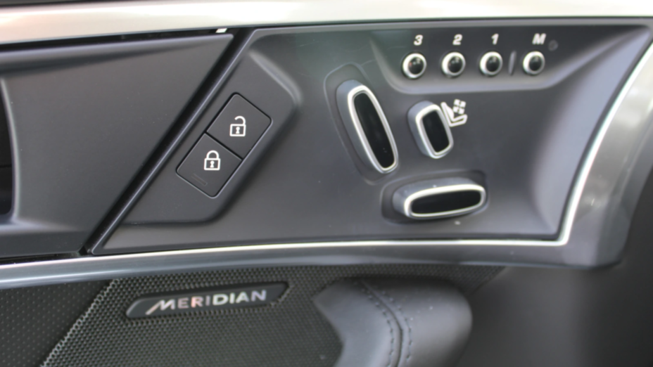 JAGUAR F-Type F-Type 2.0 Turbo R-Dynamic aut