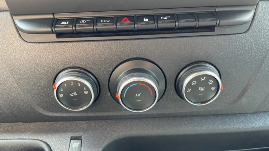 RENAULT Master Master dCi L2H2 Pack Clim