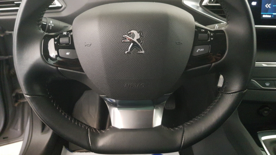 PEUGEOT 308 308 SW 1.5 BlueHDi Active Pack S&S