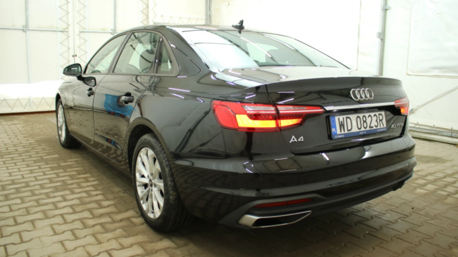 AUDI A4 A4 40 TFSI mHEV S tronic
