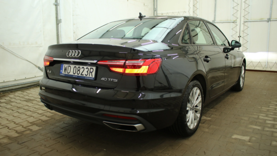 AUDI A4 A4 40 TFSI mHEV S tronic