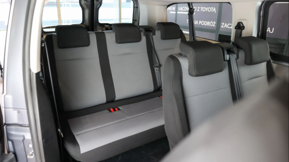 TOYOTA Proace Proace Kombi 1.5 D-4D Long 2,7t