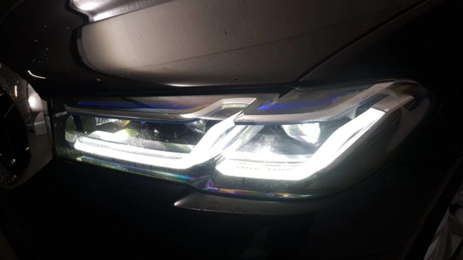 BMW Seria 5 540i xDrive mHEV Luxury Line aut
