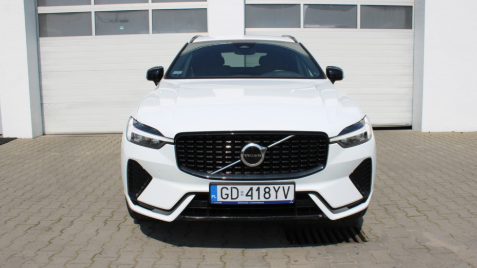 VOLVO XC60 XC60 B4 D AWD R-Design aut