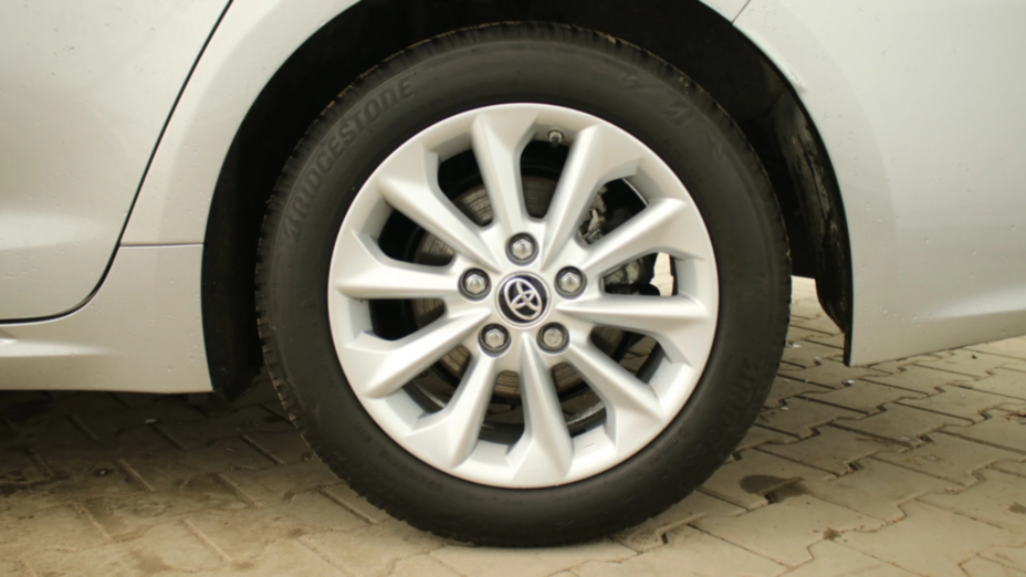 TOYOTA Corolla Corolla 1.5 Comfort
