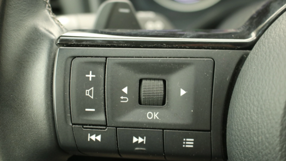 NISSAN Qashqai Qashqai 1.3 DIG-T mHEV N-Connecta Xtronic