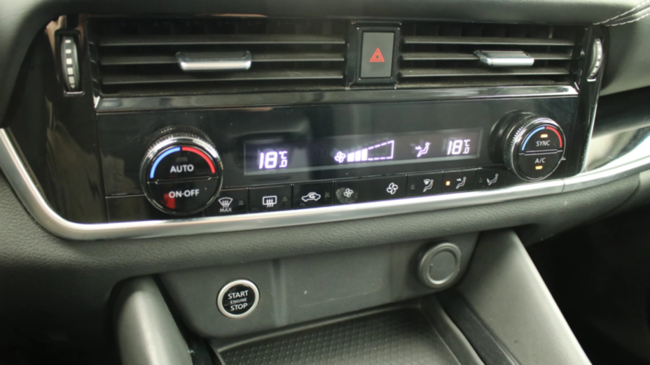 NISSAN Qashqai Qashqai 1.3 DIG-T mHEV N-Connecta Xtronic
