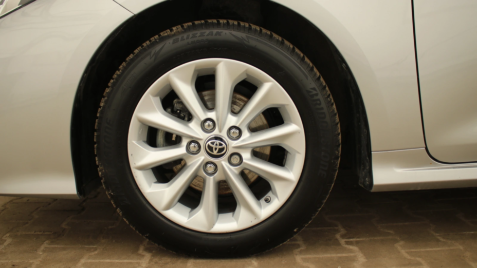 TOYOTA Corolla Corolla 1.5 Comfort