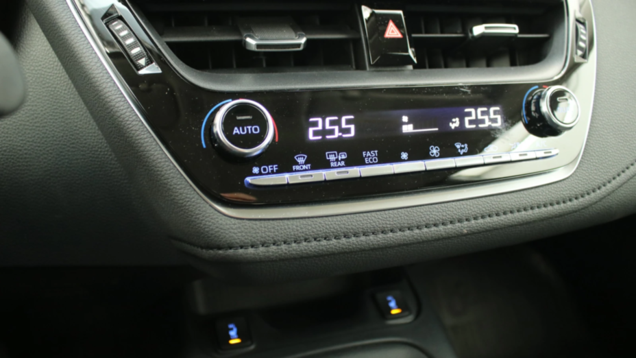 TOYOTA Corolla Corolla 1.5 Comfort