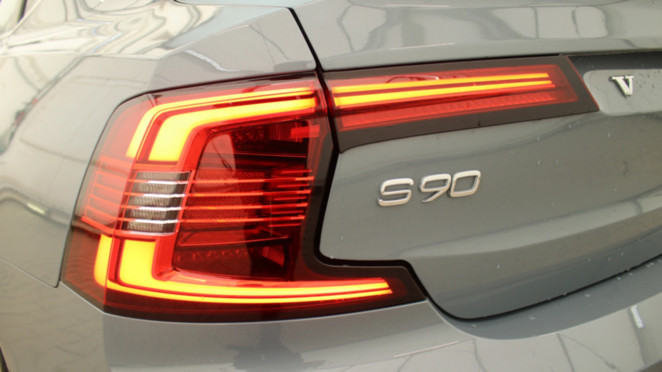 VOLVO S90 S90 B4 B Momentum Pro aut