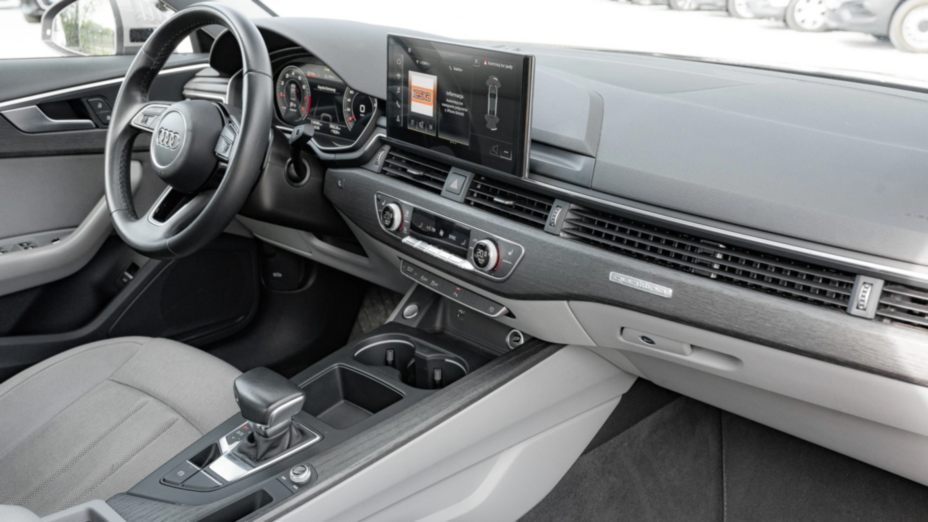 AUDI A4 A4 45 TFSI mHEV Quattro S Line S tronic