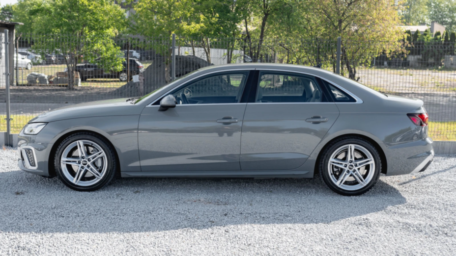 AUDI A4 A4 45 TFSI mHEV Quattro S Line S tronic