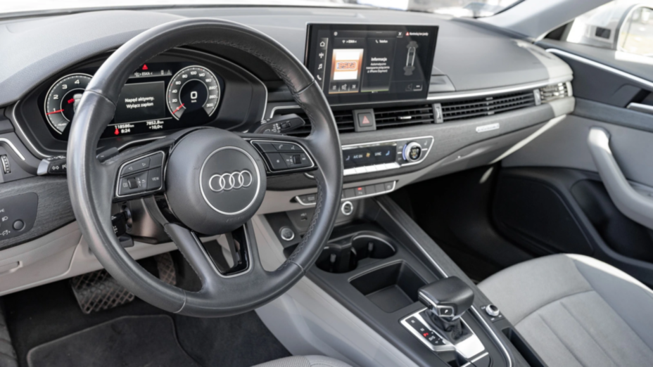 AUDI A4 A4 45 TFSI mHEV Quattro S Line S tronic