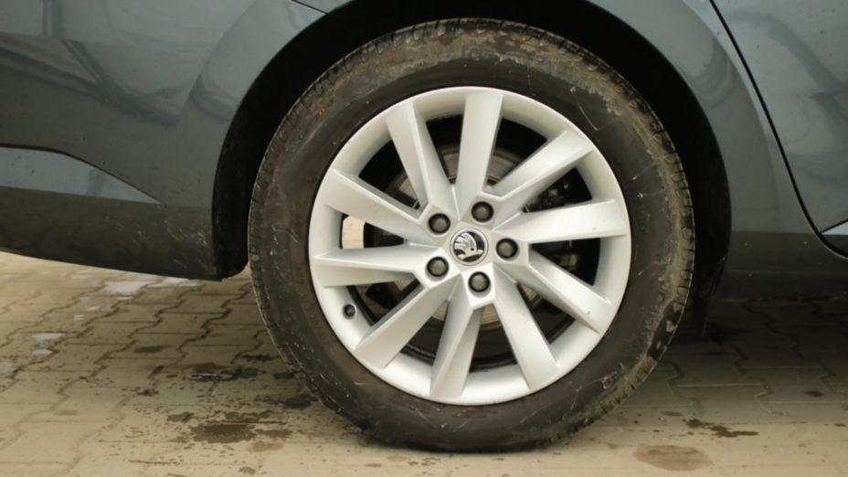 SKODA Superb Superb 2.0 TDI SCR Ambition DSG