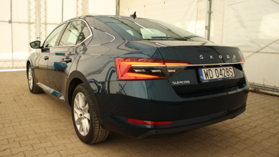SKODA Superb Superb 2.0 TDI SCR Ambition DSG