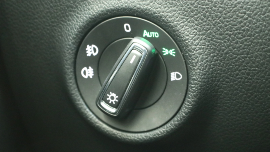 SKODA Superb Superb 2.0 TDI SCR Ambition DSG