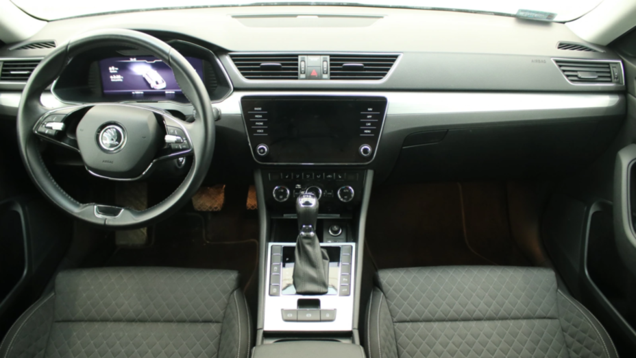 SKODA Superb Superb 2.0 TDI SCR Ambition DSG