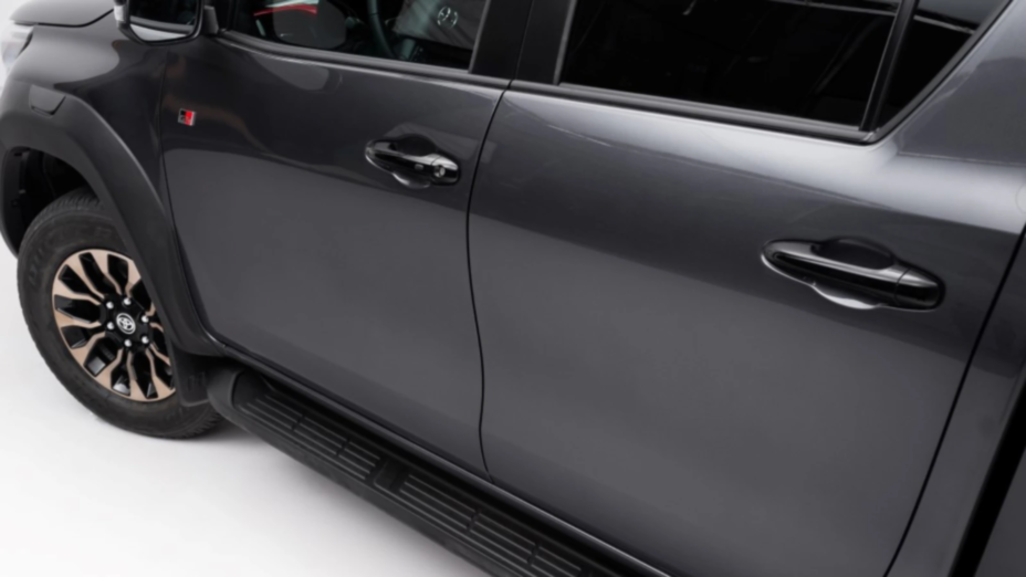 TOYOTA HiLux Hilux 2.4 D-4D Double Cab DLX 4x4 Nowy