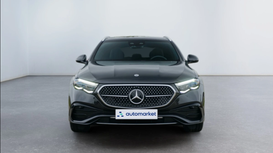 MERCEDES-BENZ E Klasa E 300 e AMG Nowy