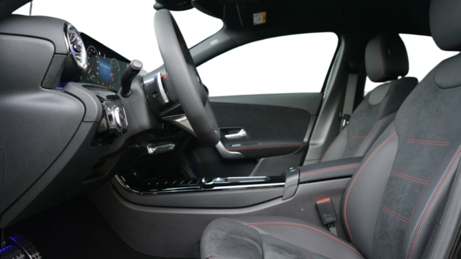 MERCEDES-BENZ A Klasa A 200 AMG Line 7G-DCT Nowy