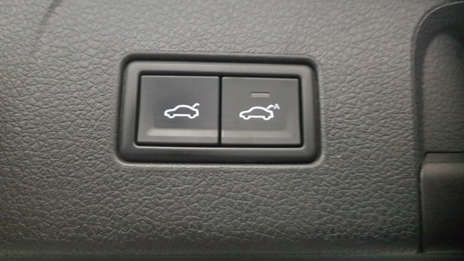 VOLKSWAGEN Passat Passat 2.0 TSI Elegance DSG