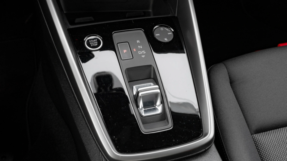 AUDI A3 A3 35 TFSI mHEV Advanced S tronic