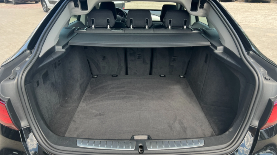 BMW Seria 3 Gran Turismo 320i GPF aut