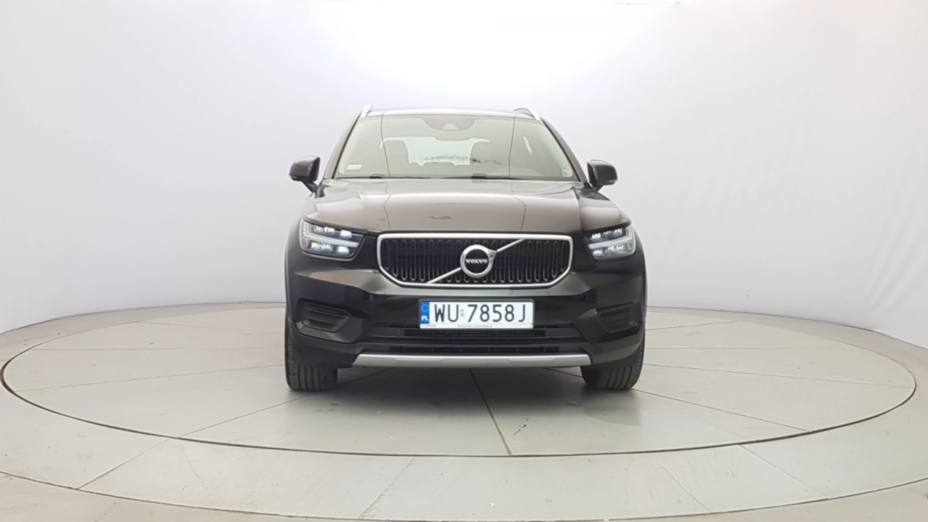 VOLVO XC40 XC40 T3 Momentum aut