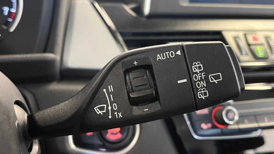 BMW Seria 2 218i GPF aut