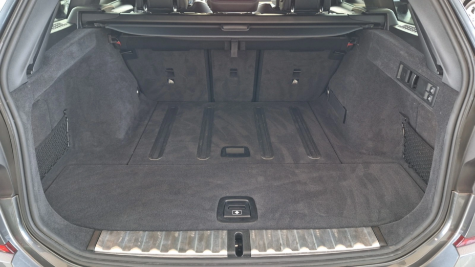 BMW Seria 3 320d xDrive mHEV M Sport sport-aut