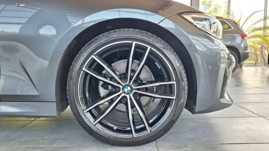 BMW Seria 3 320d xDrive mHEV M Sport sport-aut