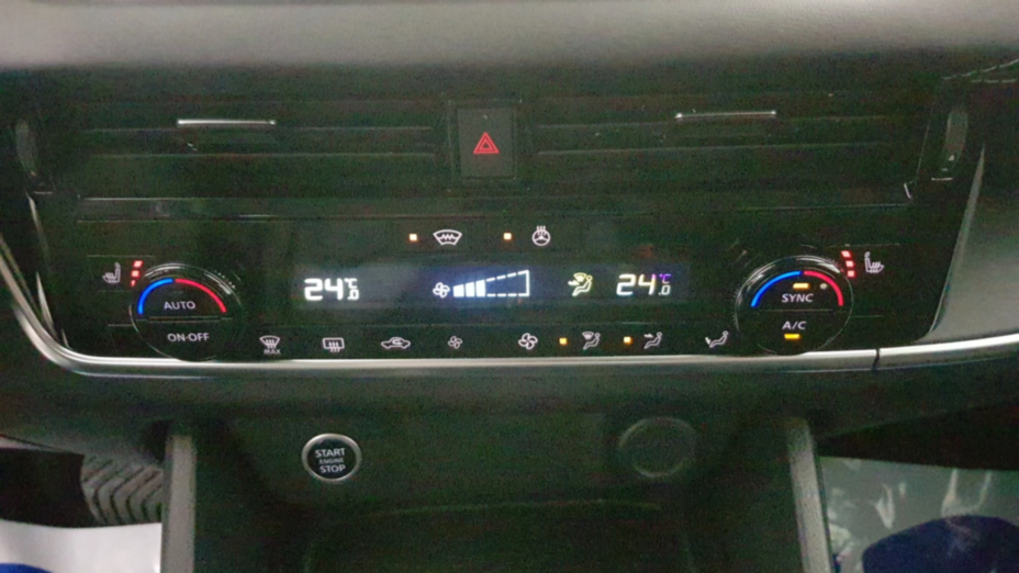 NISSAN Qashqai Qashqai 1.3 DIG-T mHEV Acenta Xtronic