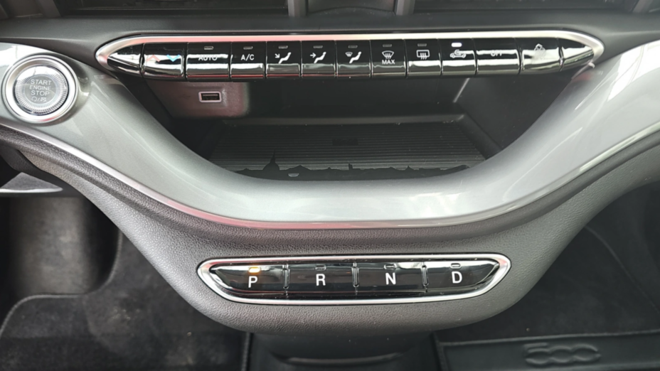 FIAT 500 500 3+1 42 kWh La Prima