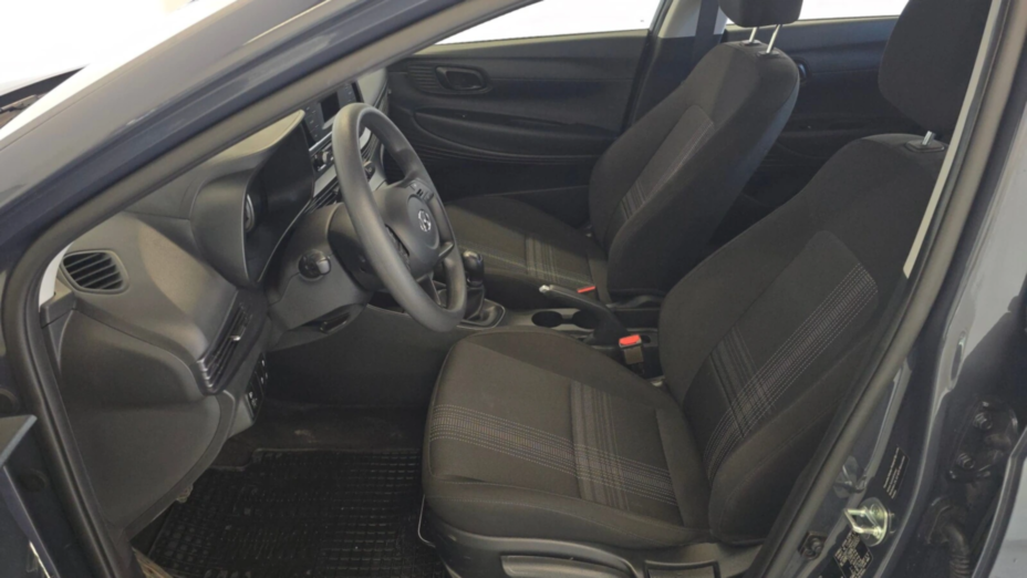 HYUNDAI i20 i20 1.2 Pure
