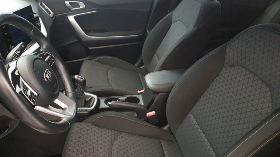 KIA Cee'd Ceed 1.5 T-GDI M