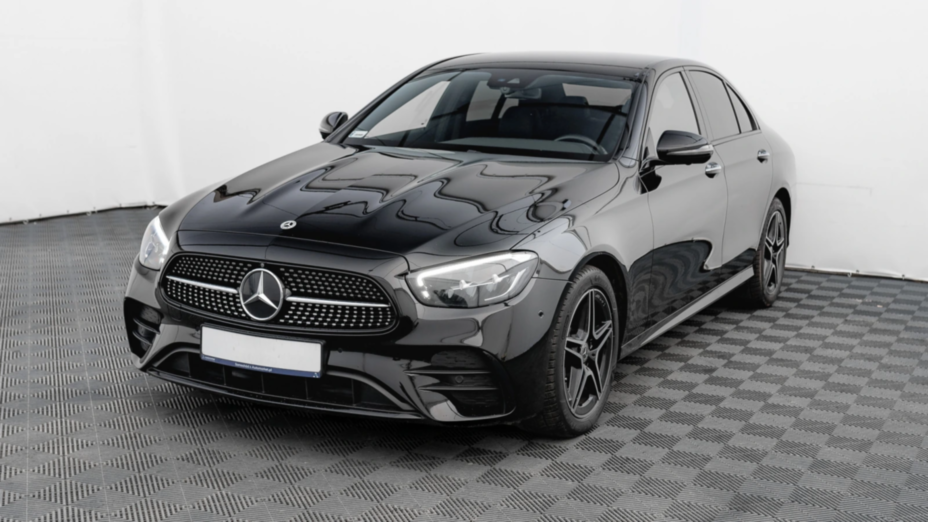 MERCEDES-BENZ E Klasa E 220 d 4-Matic AMG
