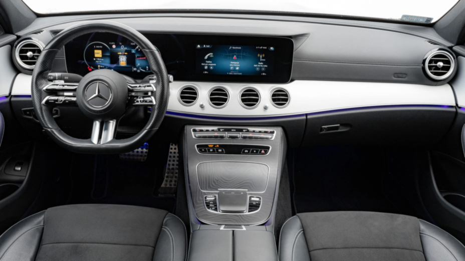 MERCEDES-BENZ E Klasa E 220 d 4-Matic AMG