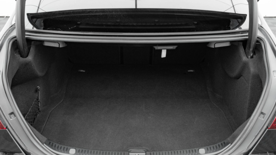 MERCEDES-BENZ E Klasa E 220 d 4-Matic AMG