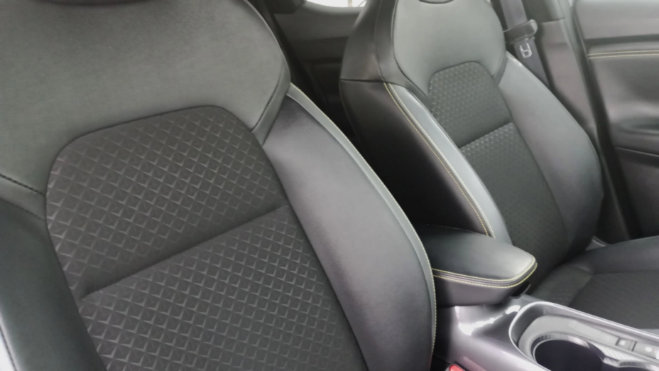 NISSAN Juke Juke 1.0 DIG-T Kiiro DCT
