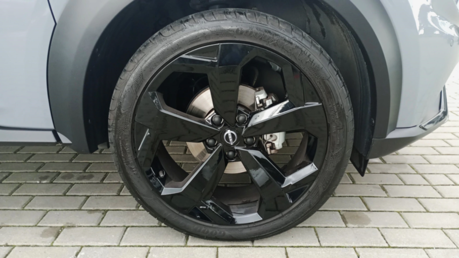 NISSAN Juke Juke 1.0 DIG-T Kiiro DCT