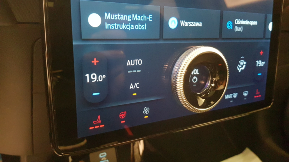 FORD Mustang Mach-E Mustang Mach-E 98kWh AWD