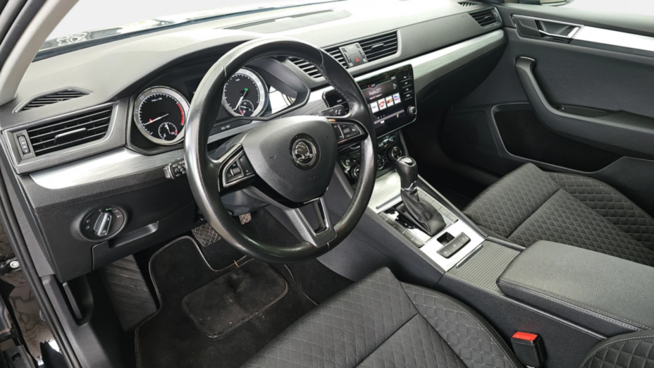 SKODA Superb Superb 1.5 TSI Ambition DSG