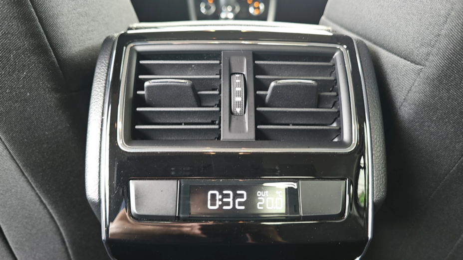 SKODA Superb Superb 1.5 TSI Ambition DSG